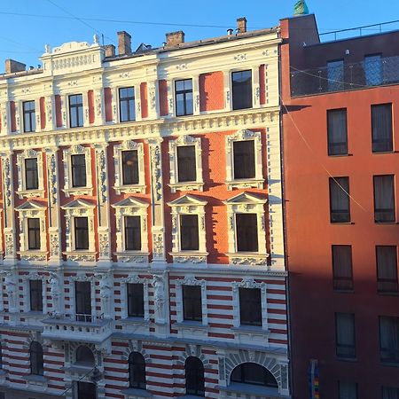 Golden Palms Apartment In The City Centre 里加 外观 照片