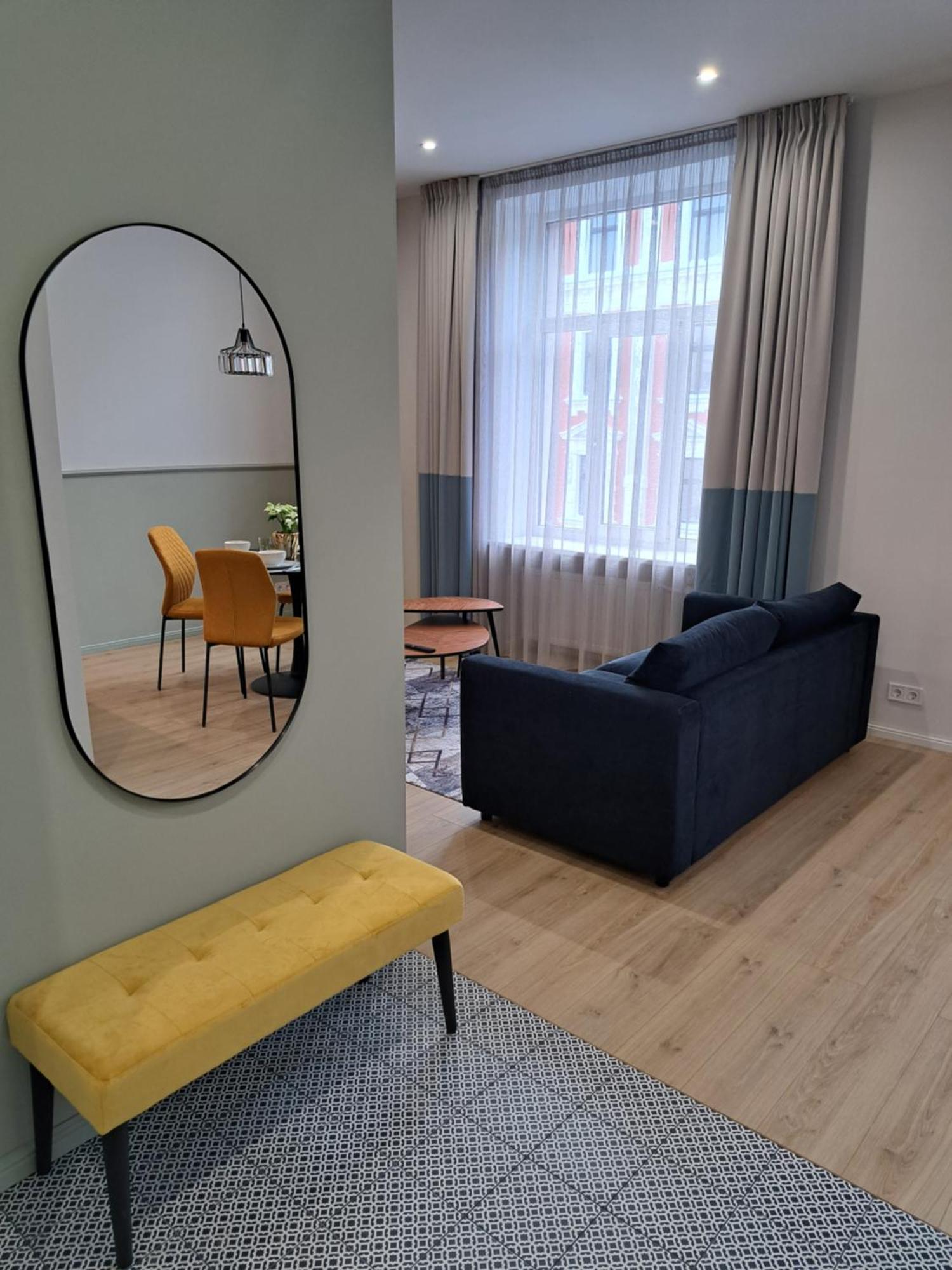 Golden Palms Apartment In The City Centre 里加 外观 照片